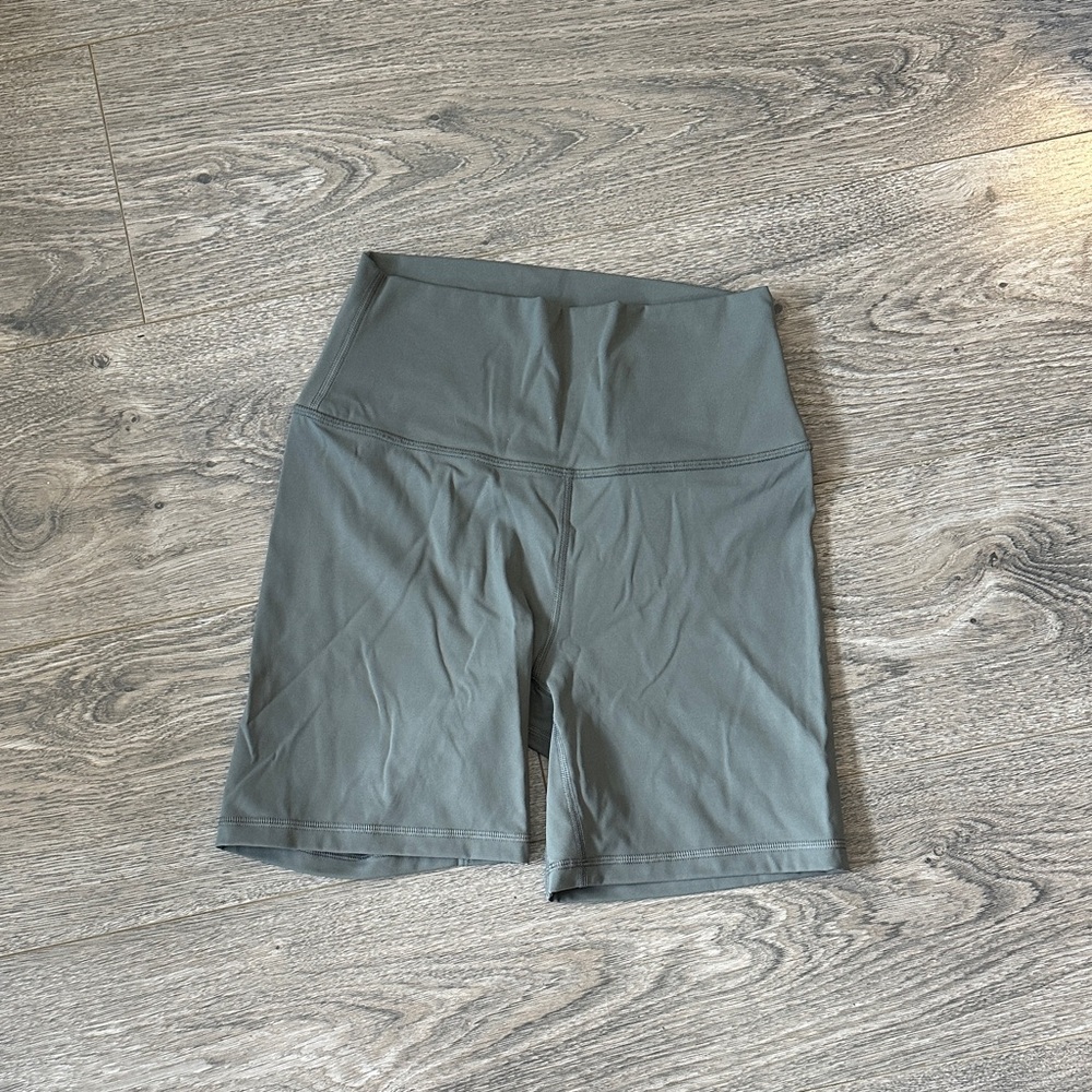 CRZ yoga sage grey bike shorts